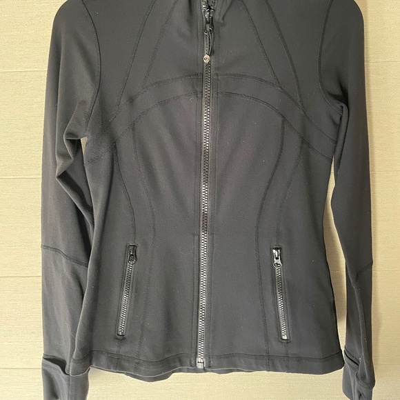 LULULEMON Define Jacket - Picture 2 of 8